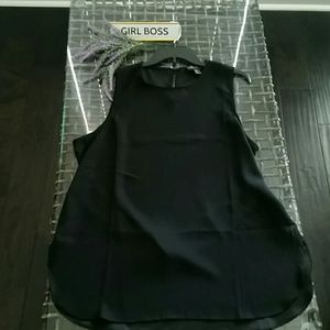 🍃"Blanca" Sleeveless Chiffon Top